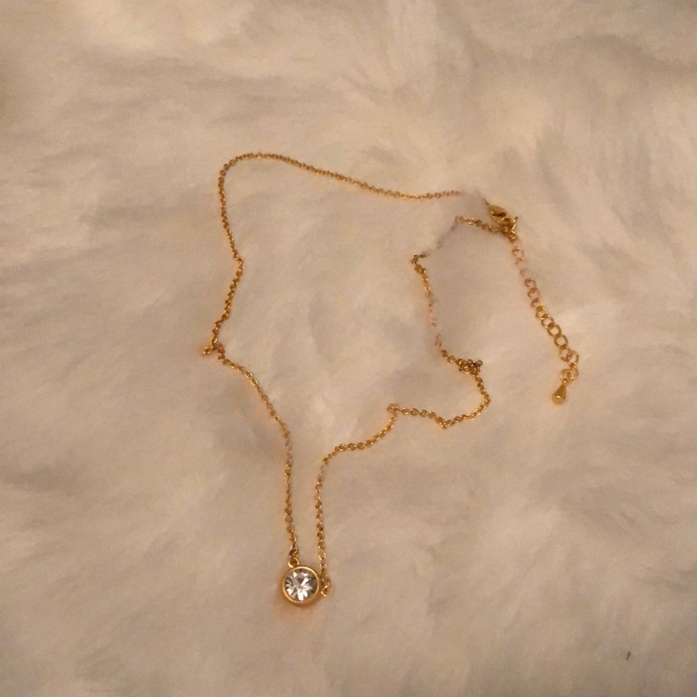 Lulu avenue solitaire necklace